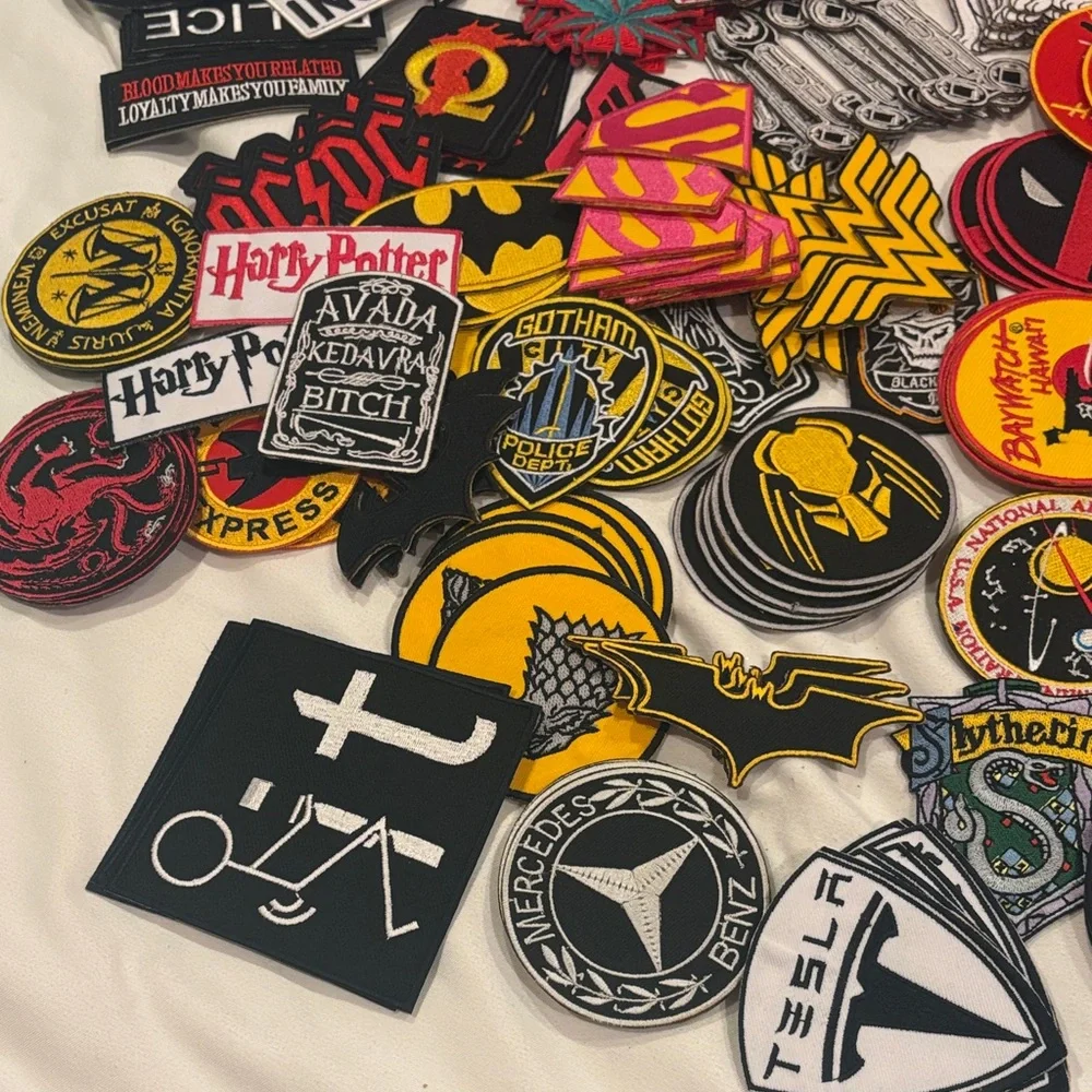 Mystery Bundle of 10 Assorted Iron-On Patches - Picture 5 of 5